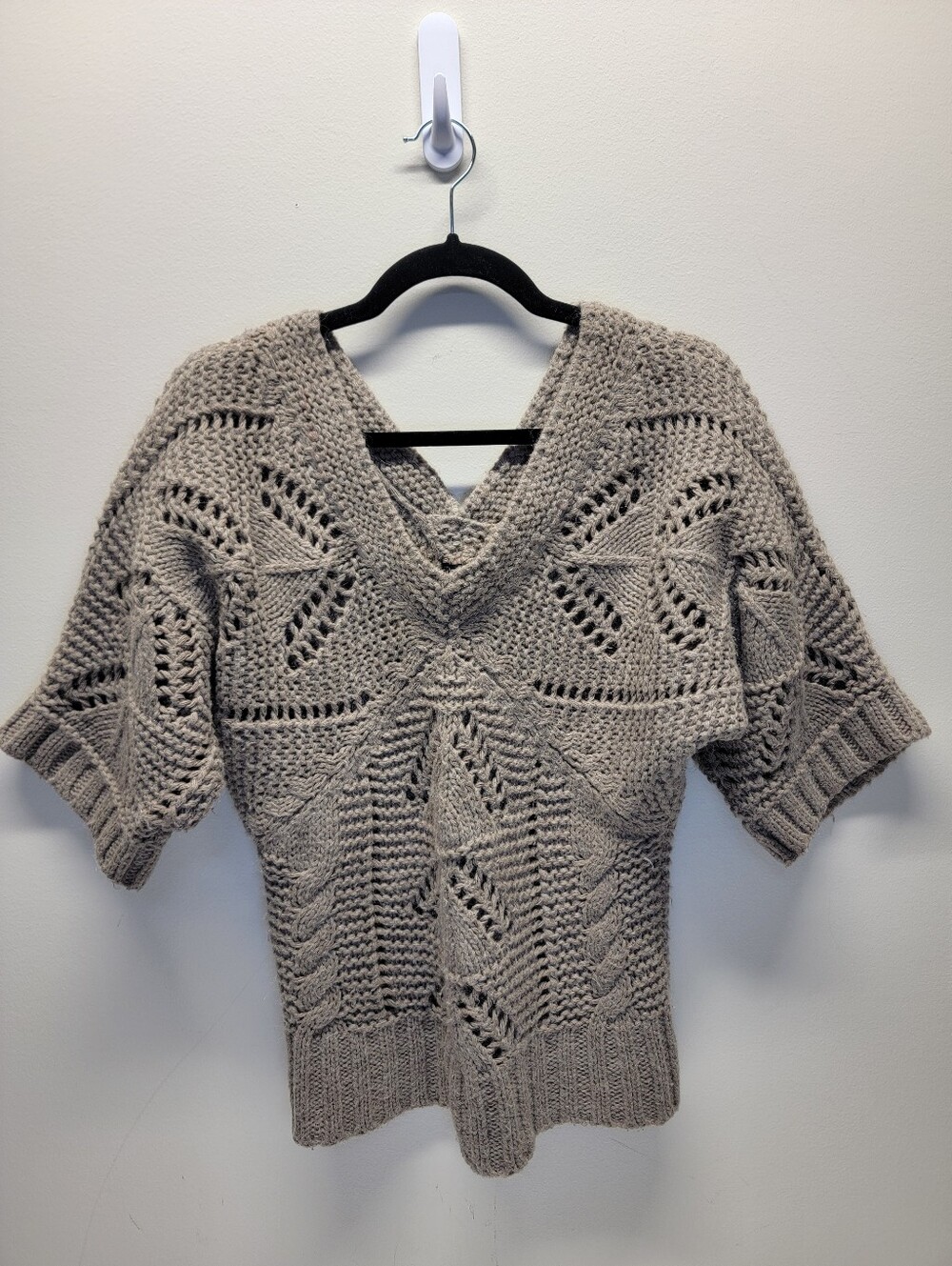 Berretti Knit V-Neck Short Sleeve Sweater in Taupe - Made In ITALY Sz Medium